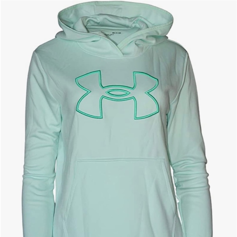Woman’s Size small Under Armour Hoodie NWT